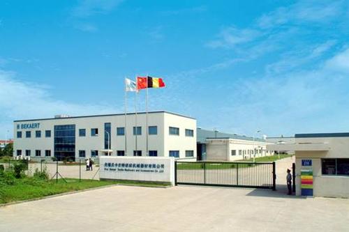 工廠、商務(wù)大樓、工業(yè)園區(qū)、私人企業(yè)、電影院、銀行、政府機(jī)關(guān)、學(xué)校、酒店娛樂(lè)場(chǎng)所等工業(yè)管道疏通、沉淀池清理、化糞池清理、隔油池清理、污泥凈化處理、污水池處理、沉淀池清理、化糞池清理